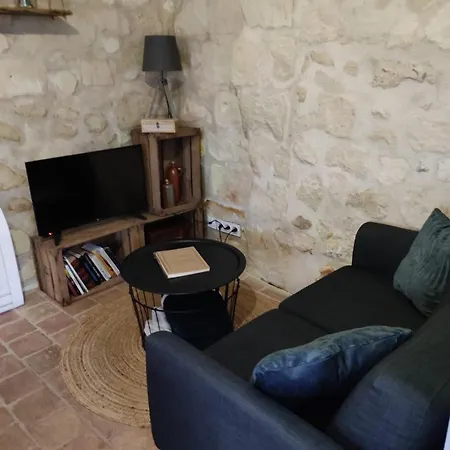 D'hote De Charme Dans Logis Du Xve Longué