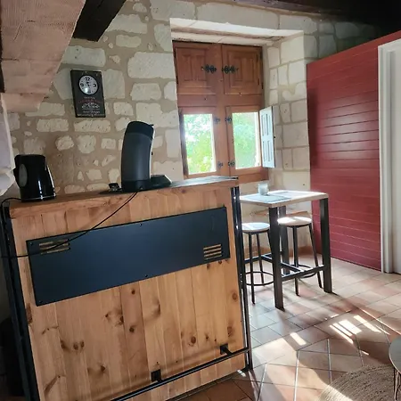 לינה וארוחת בוקר D'hote De Charme Dans Logis Du Xve
