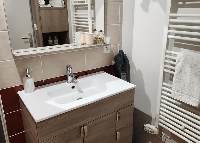 D'hote De Charme Dans Logis Du Xve * Longué