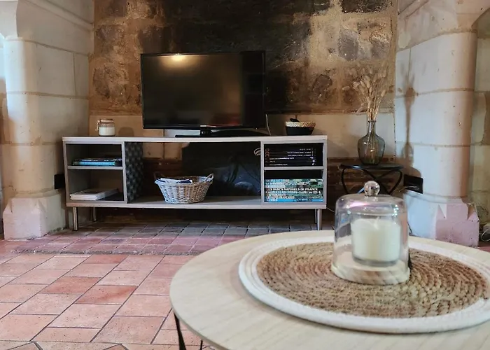 D'hote De Charme Dans Logis Du Xve Frühstückspension *